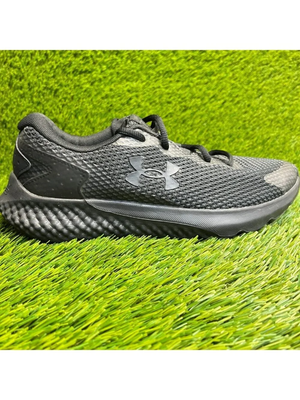 Under Armour Charged Rogue 3 Womens Size 8 Triple Black Running Shoes Sneakers